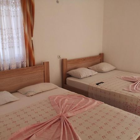 Apartments Daris อุลซิน ห้อง รูปภาพ